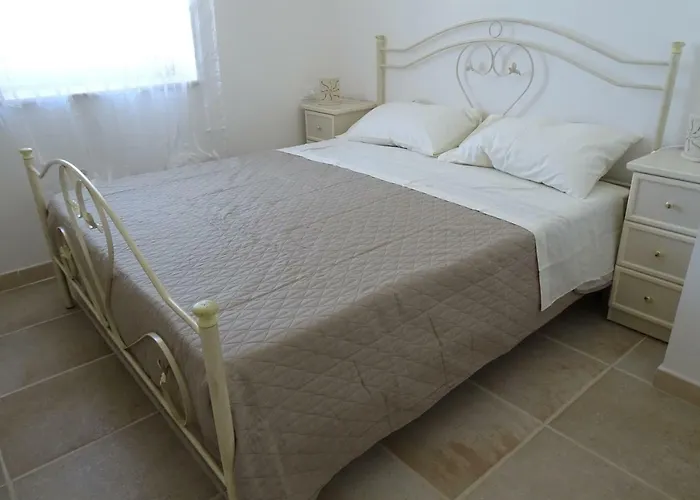 L'antico Orto 奥斯图尼